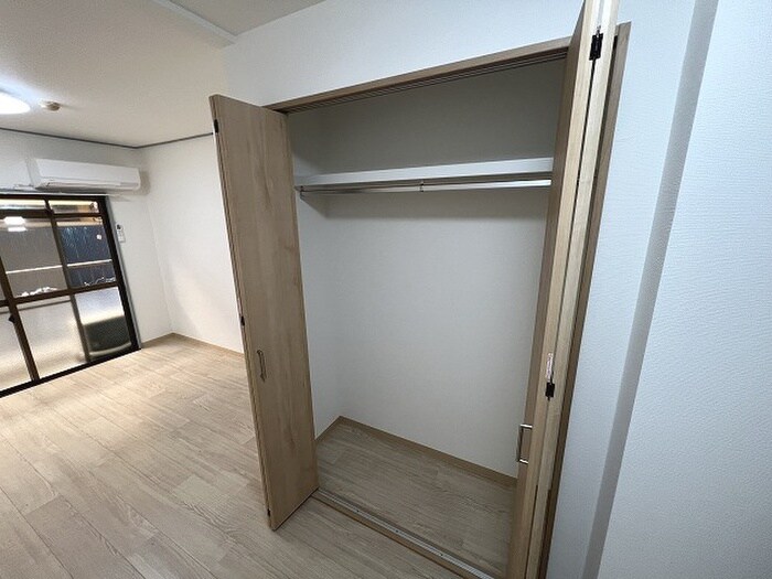 物件内観写真13　(収納)