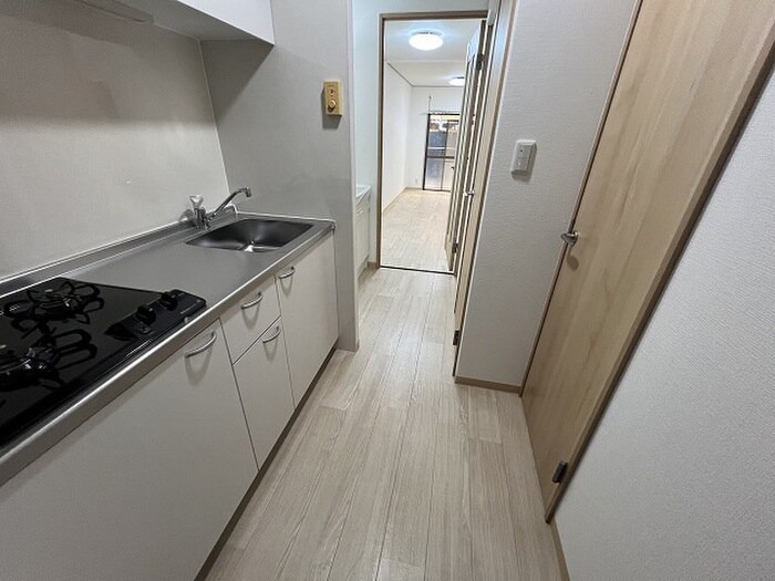 物件内観写真20　(廊下)