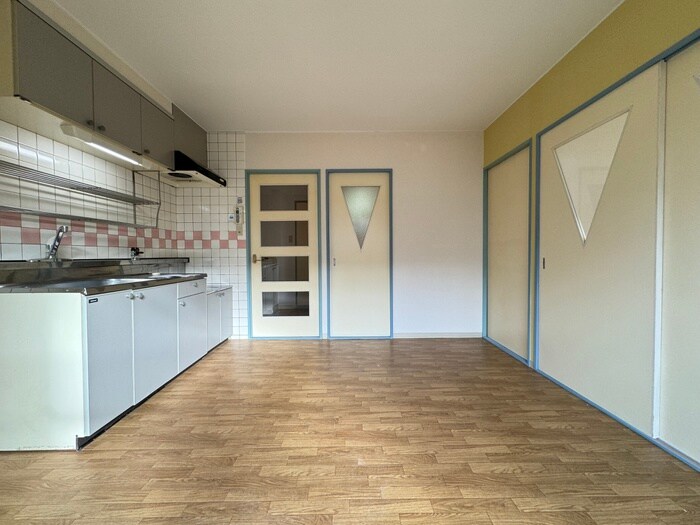 物件内観写真10　(居室)