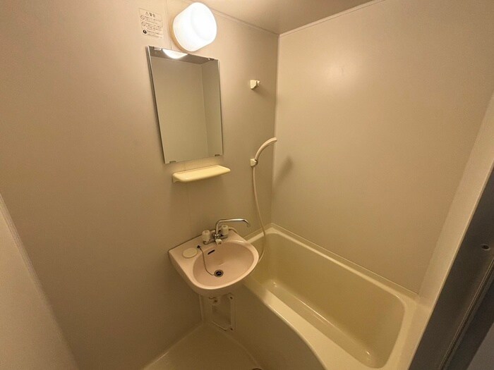 物件内観写真9　(バス／シャワールーム等)