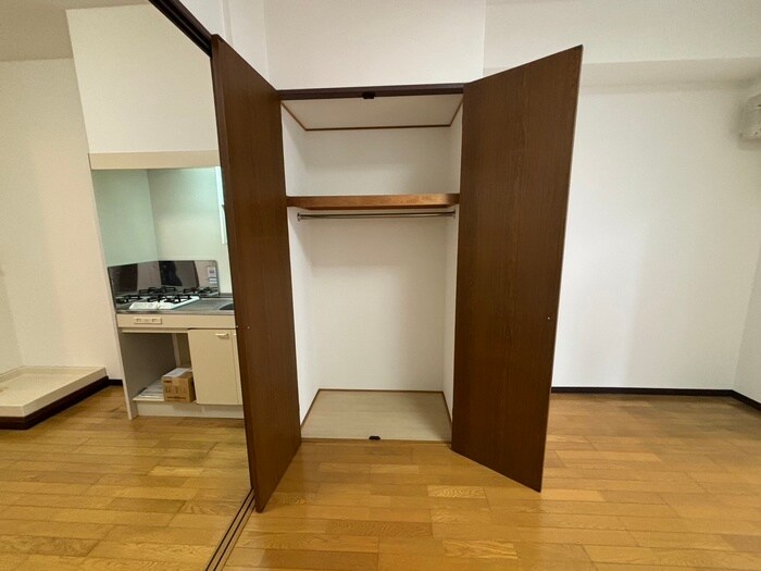 物件内観写真19　(収納)