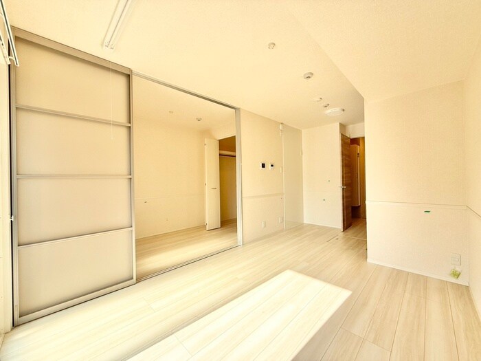 物件内観写真8　(居室)