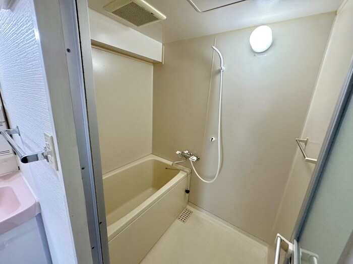 物件内観写真10　(バス／シャワールーム等)