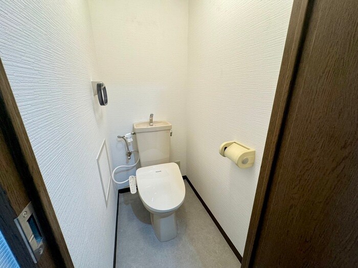 物件内観写真13　(トイレ)