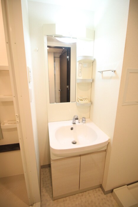 物件内観写真11　(洗面)