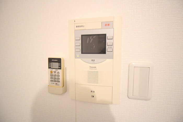 物件内観写真18　(廊下)