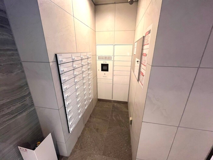 物件外観写真6　(建物設備)