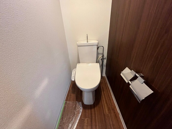 物件内観写真9　(トイレ)