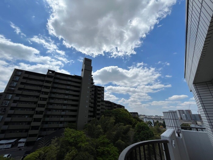 物件内観写真17　(室内からの展望)