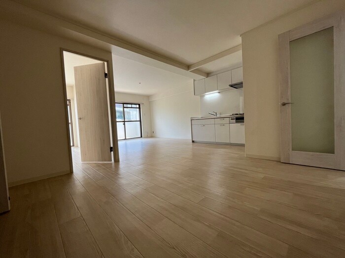 物件内観写真22　(居室)