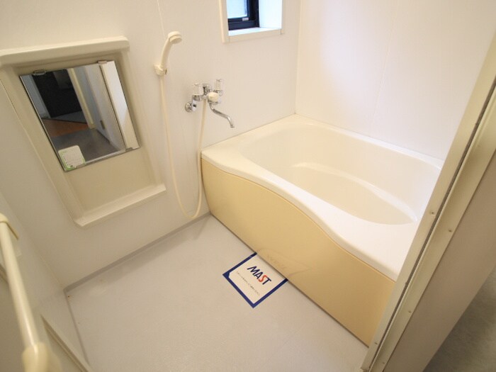 物件内観写真4　(バス／シャワールーム等)