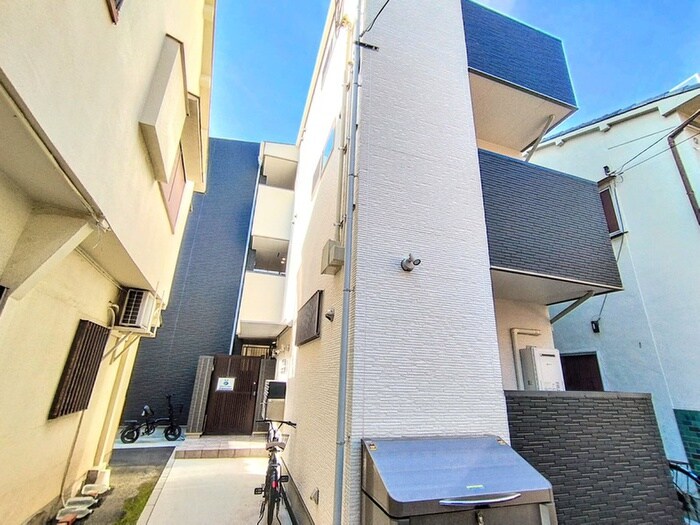 物件外観写真6　(外観写真)