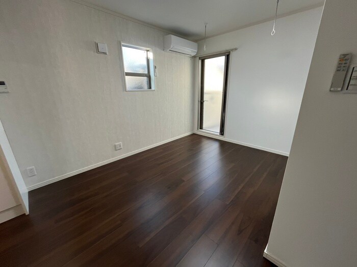 物件内観写真17　(居室)