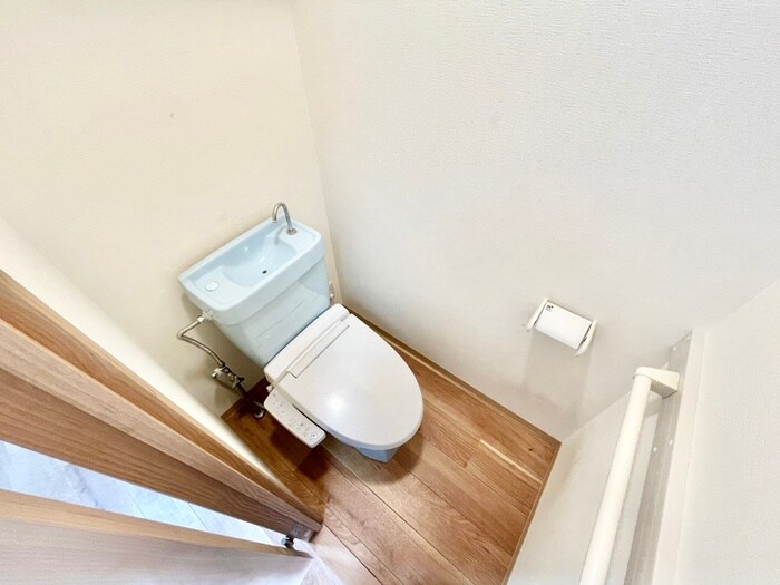 物件内観写真12　(トイレ)