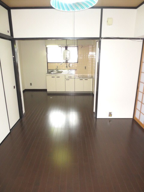 物件内観写真4　(居室)