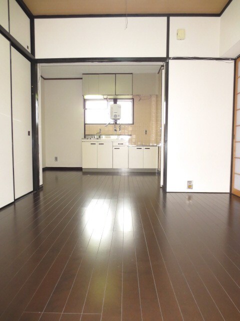 物件内観写真5　(居室)