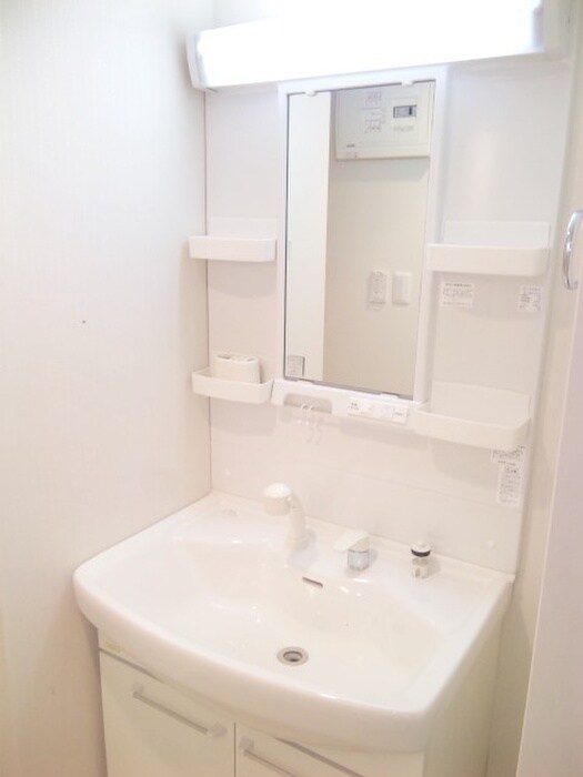 物件内観写真13　(洗面)