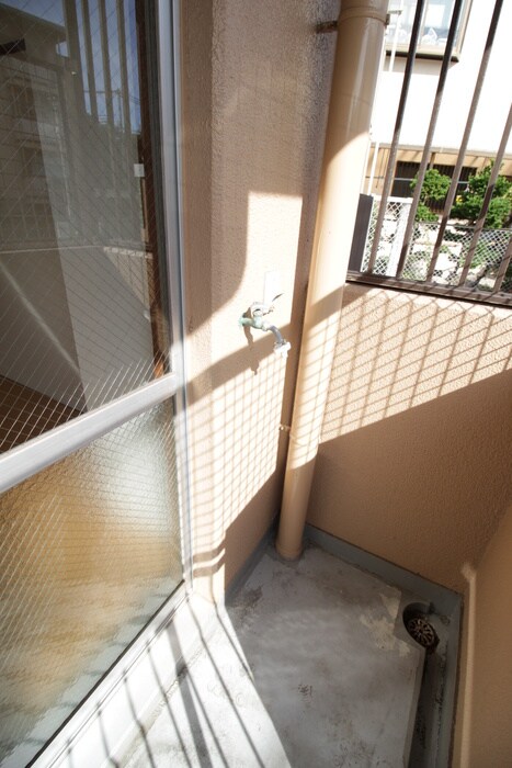 物件内観写真21　(洗濯機置場)