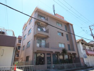 津久野台マンション外観写真