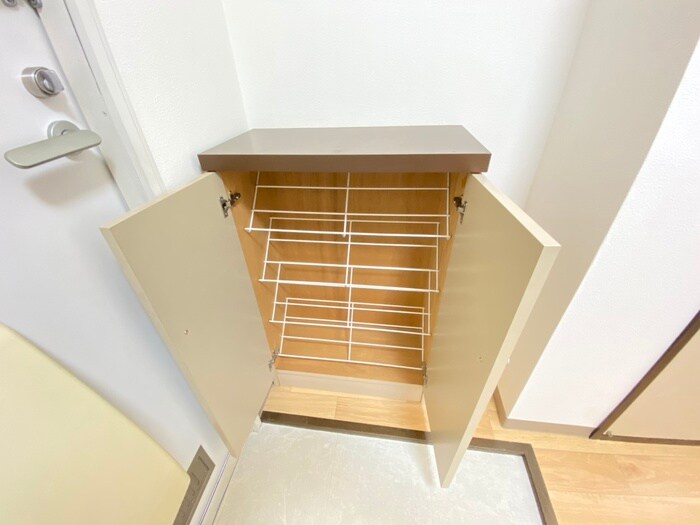 物件内観写真19　(靴箱)