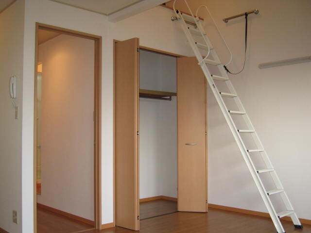 物件内観写真7　(居室)