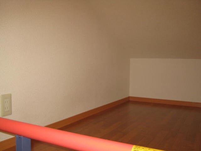 物件内観写真8　(ロフト)