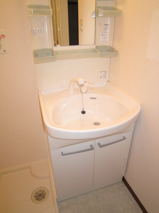 物件内観写真10　(洗面)