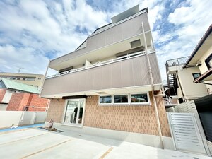 グランメゾン大美野外観写真