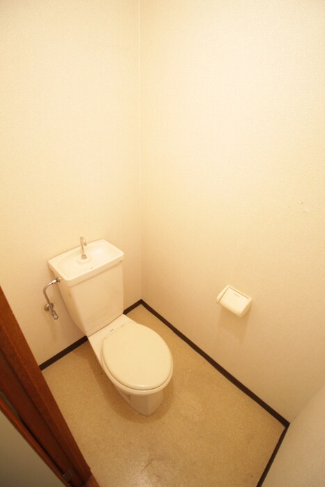 物件内観写真10　(トイレ)