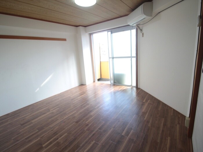 物件内観写真17　(居室)