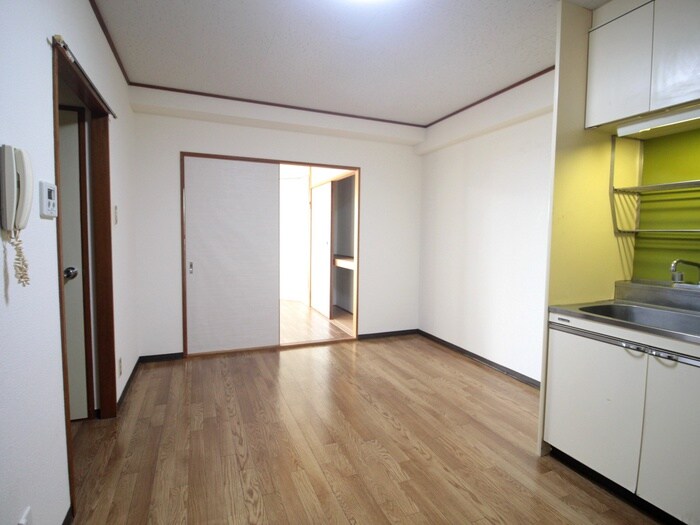 物件内観写真19　(居室)