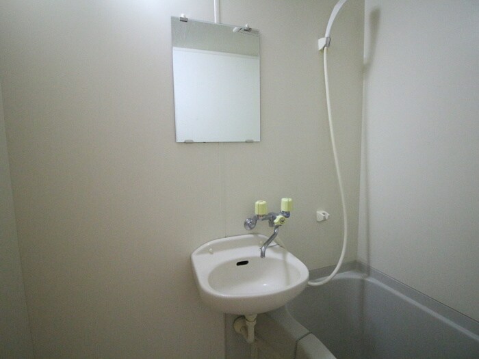 物件内観写真11　(洗面)