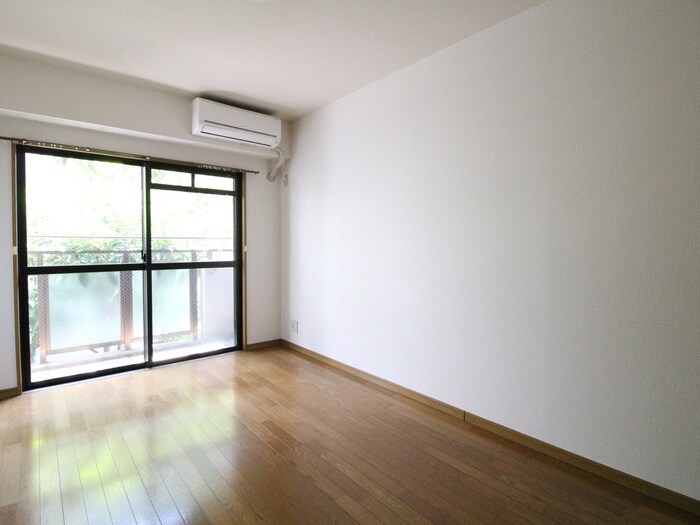 物件内観写真17　(居室)