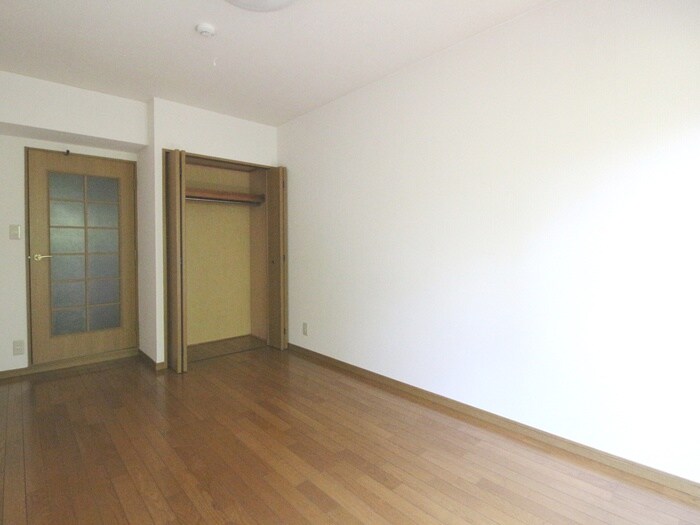 物件内観写真18　(居室)