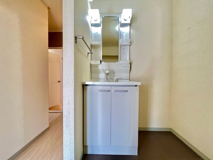 物件内観写真13　(洗面)