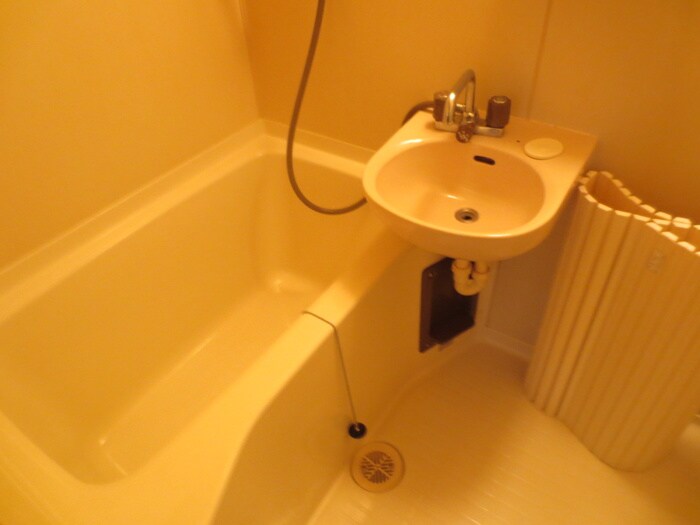 物件内観写真8　(バス／シャワールーム等)