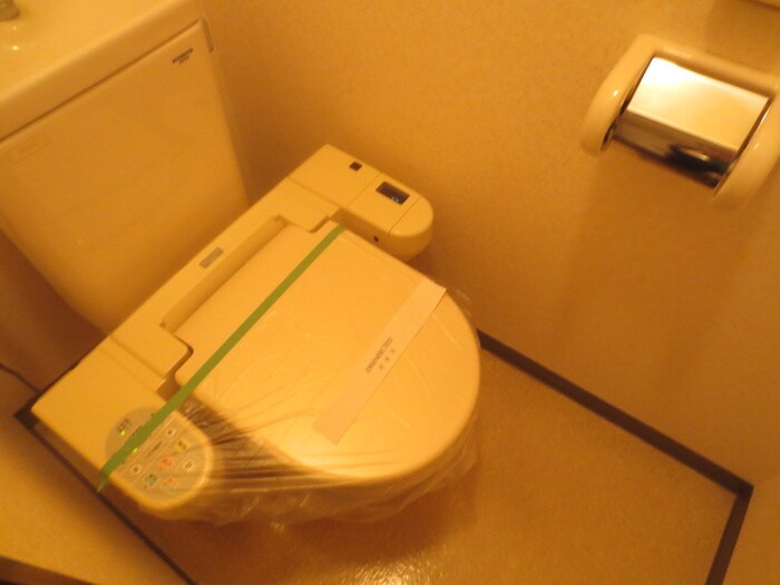 物件内観写真9　(トイレ)