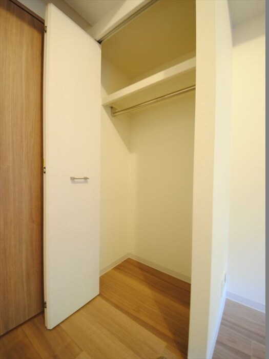 物件内観写真21　(収納)