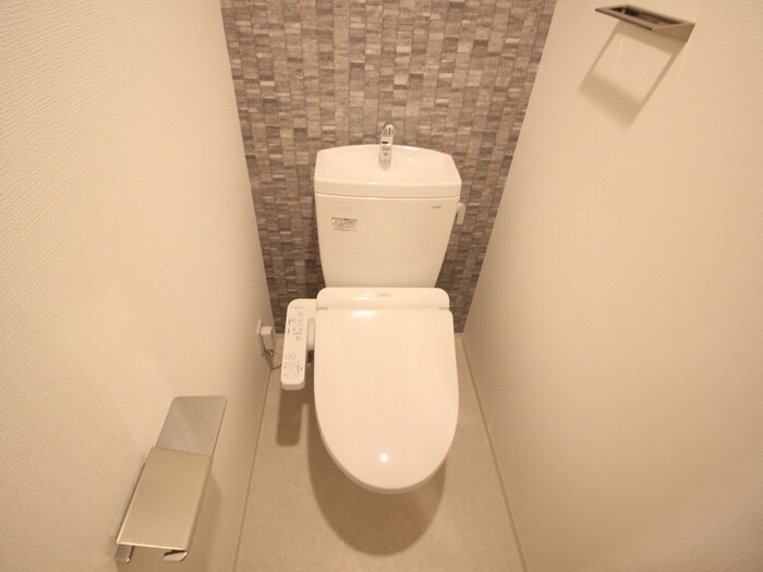 物件内観写真10　(トイレ)