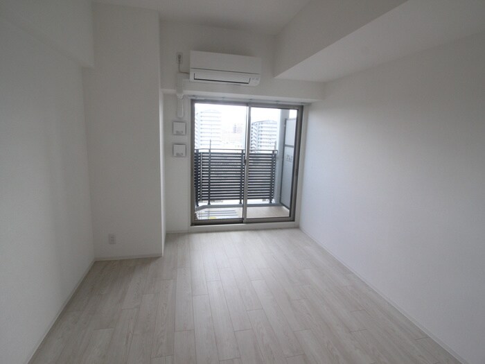 物件内観写真12　(居室)