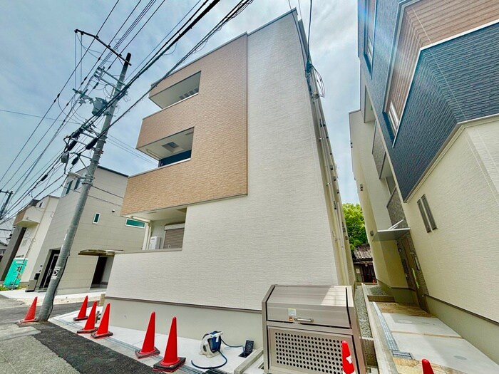 物件外観写真1　(外観写真)