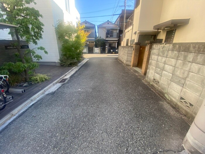 物件外観写真6　(周辺環境)