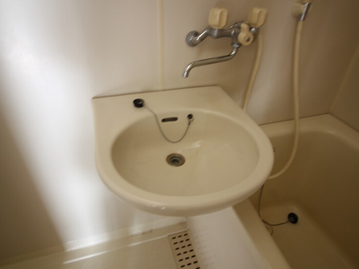 物件内観写真10　(洗面)