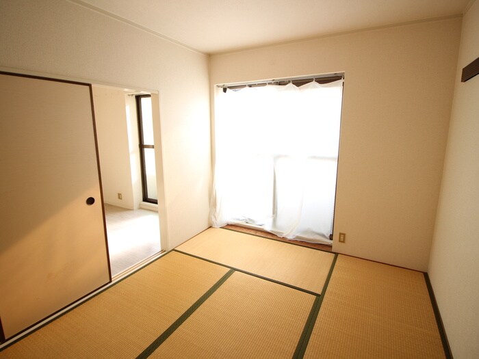 物件内観写真21　(居室)