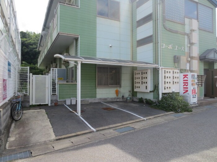 物件外観写真3　(駐輪場)