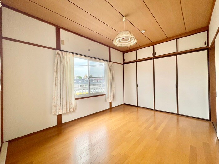 物件内観写真15　(居室)