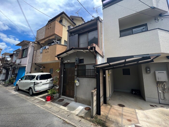 物件外観写真1　(外観写真)