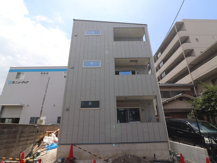 物件外観写真2　(外観写真)