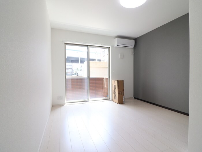 物件内観写真6　(居室)