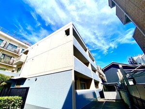 コ－トプレアル外観写真